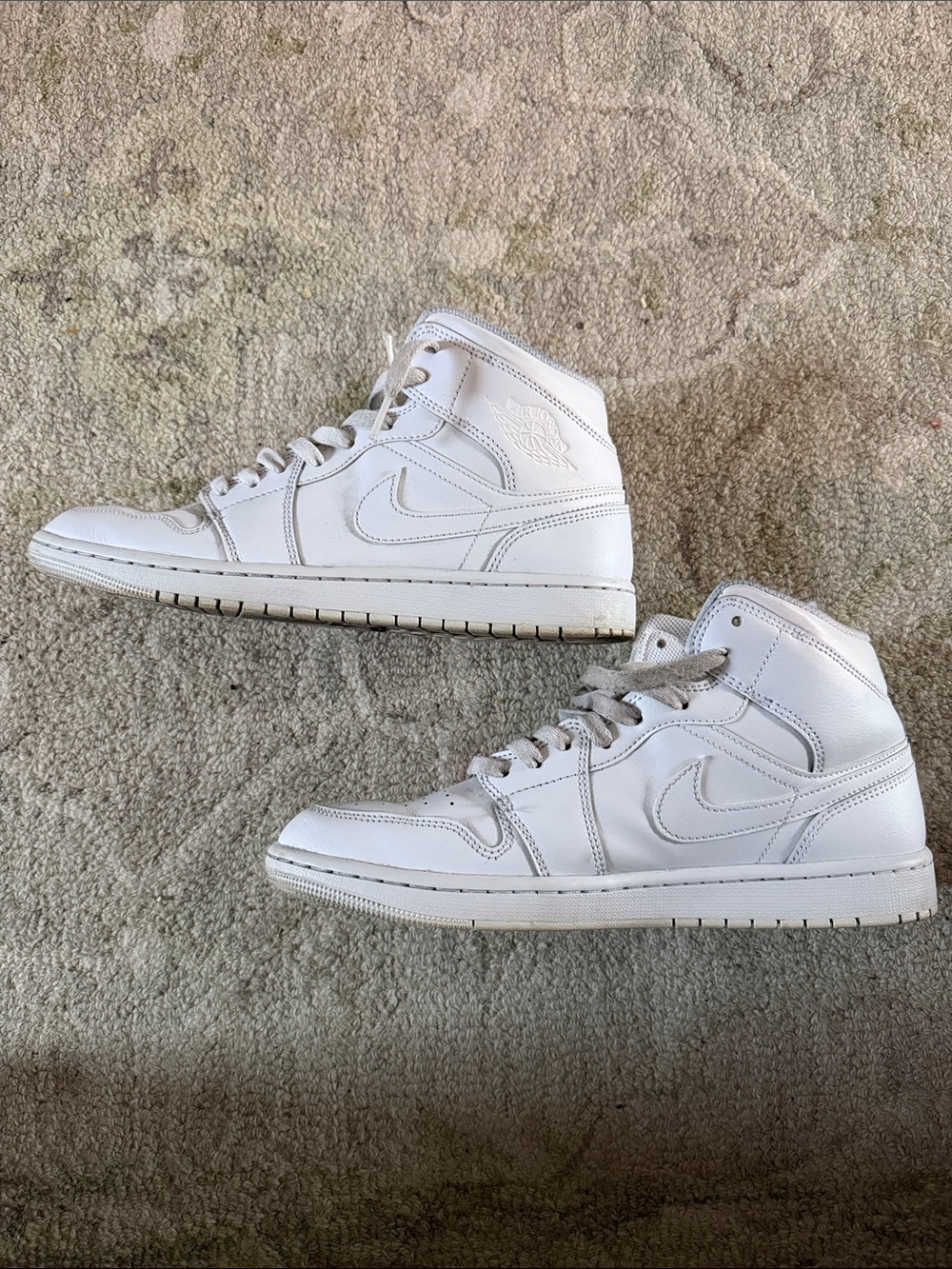 Nike White High-Top Sneakers - Picture 2 of 5